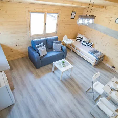 Familycamp Dom wakacyjny *