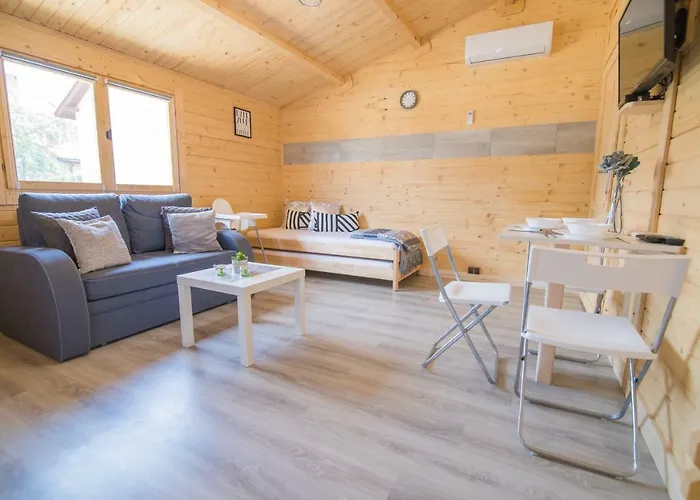 Familycamp Semesterbostad *